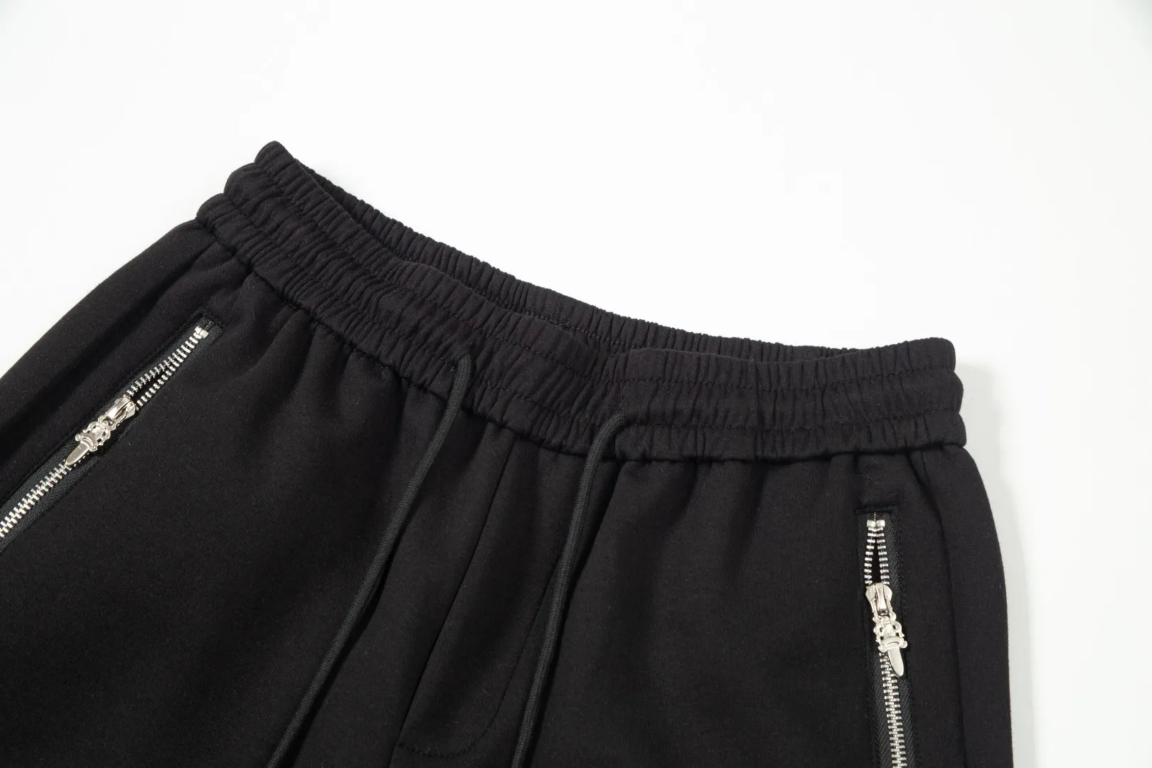 ~ New Arrival， 。 Versatile、 ， ， 。Premium ， ， 。M-3x L